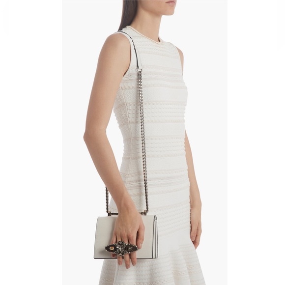 NEW🔥Alexander McQueen💥RARE💥Small Butterfly Knuckle Leather Shoulder Bag🔥 - Picture 3 of 16